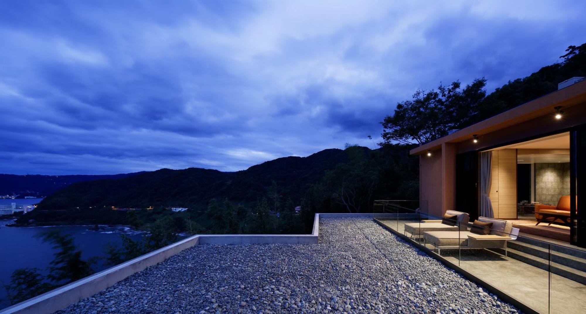 The Hiramatsu Hotels & Resorts Atami Exterior photo